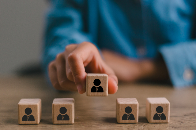 人を選ぶイメージ